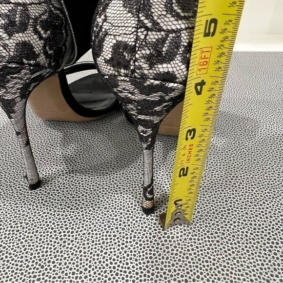 Nicholas KIRKWOOD 🖤 black suede, lace & silver 4 in. strappy heels EUC size 35 - Picture 13 of 14
